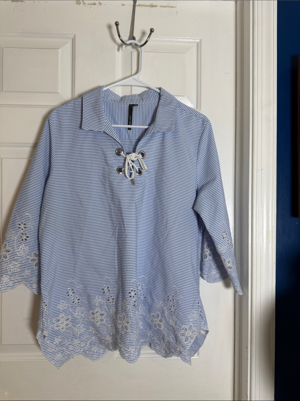 NWOT Women’s Kay Celine Blue & White Striped Eyelet Bell Sleeve Tunic Top Sz XL